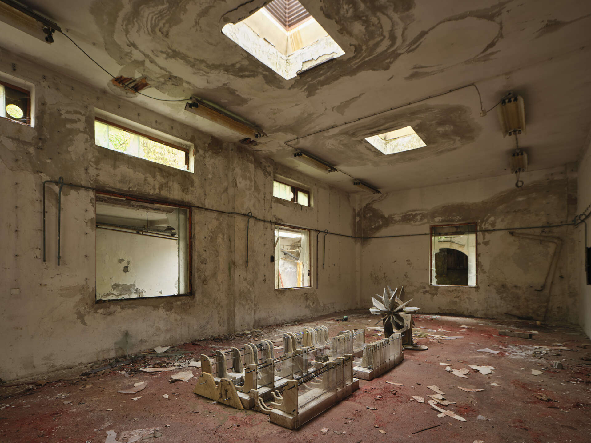 Dwellings in Machinic Passages