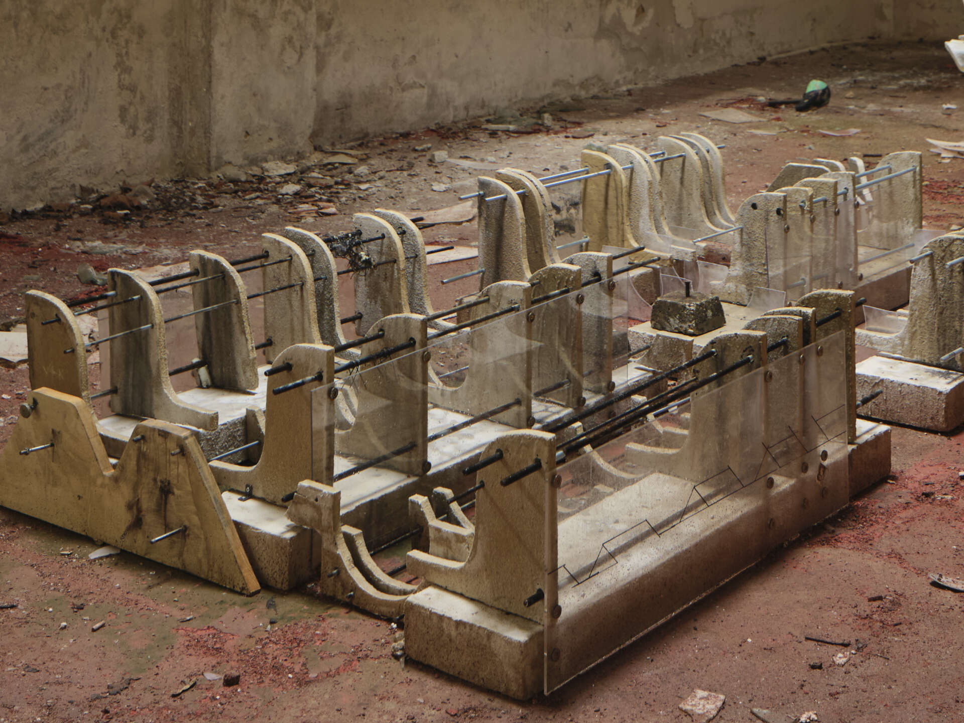 Dwellings in Machinic Passages